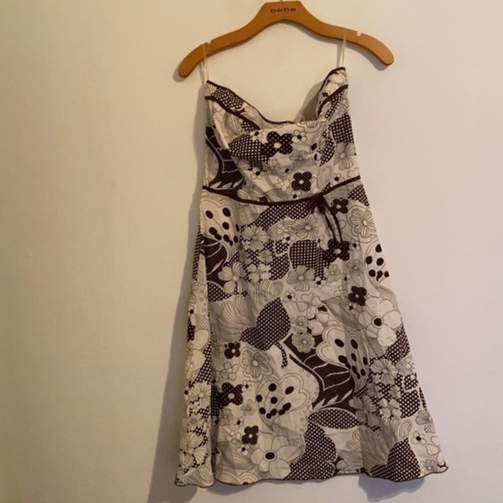 NWT SPEECHLESS FLORAL DRESS SIZE 9